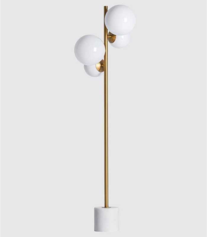 Staande ijzeren lamp