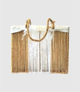 Small beige and white rope magazine rack
