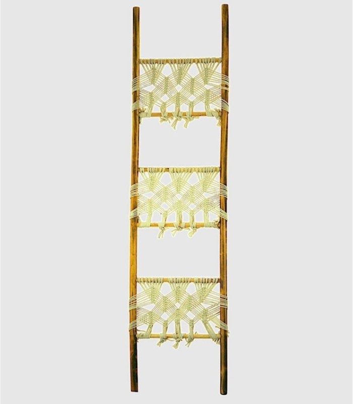 Kleine macrame houten ladder
