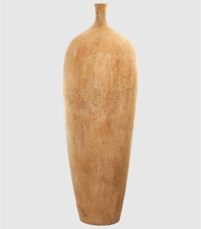 Mandate terracotta vase