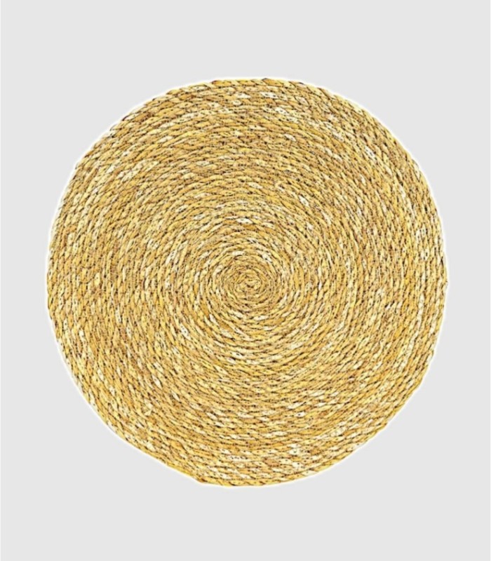 Small natural seagrass trivet