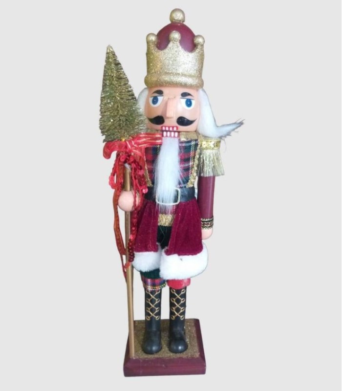 Kerstdecoratie: notenkraker met voetstuk 39x9cm met gouden kerstboom en rood pak.