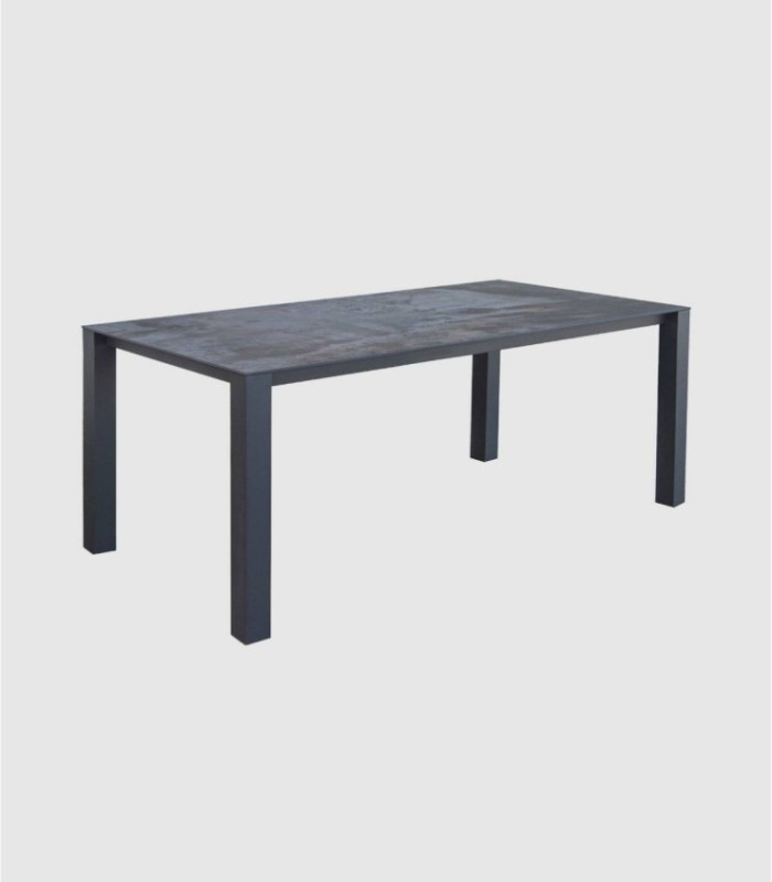 Medium black dining table Ten