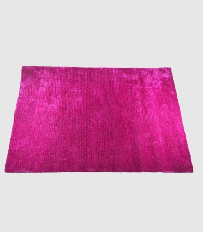 Stripes rug in fuchsia