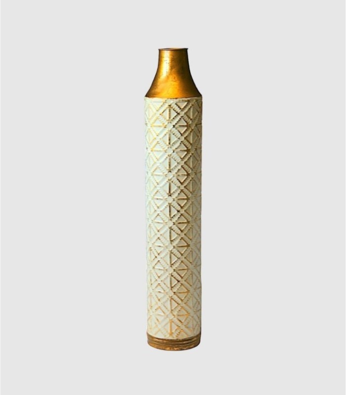 Kleine witte en gouden metalen vaas
