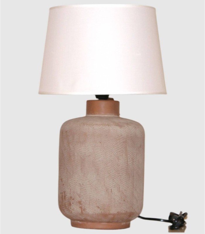 Bruin-witte lamp met beige lampenkap