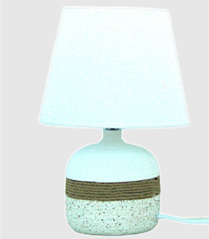 Witte keramische lamp met touw