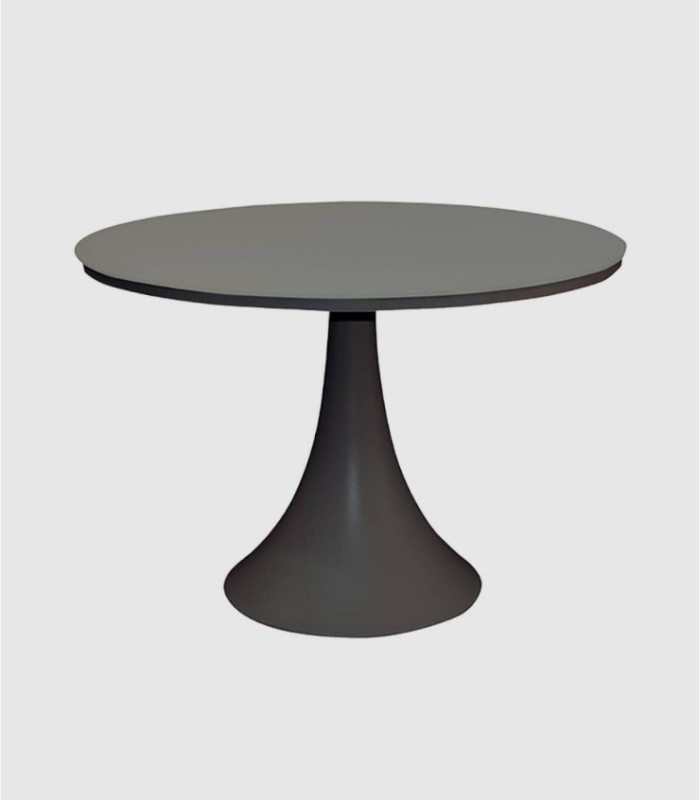 Fano black dining table