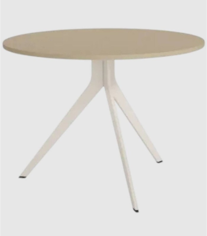 Orta grote ronde tafel met ivoorkleurige parels