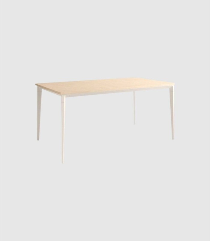 Ness kleine ivoorkleurige alpine tafel