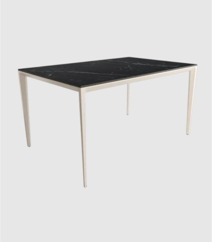 Medium-sized ivory marquina table by Cortés