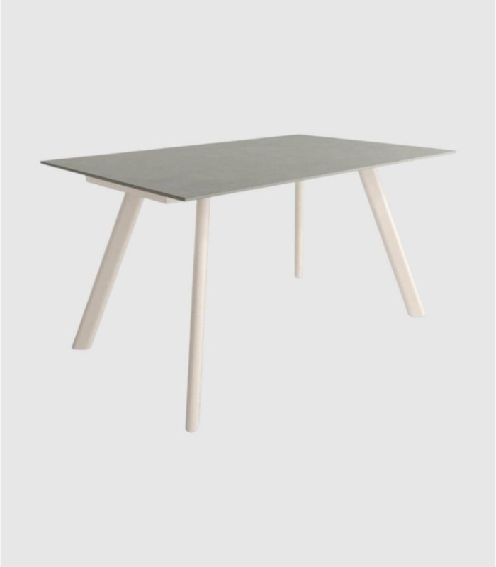 Small ivory Portland table from Oman