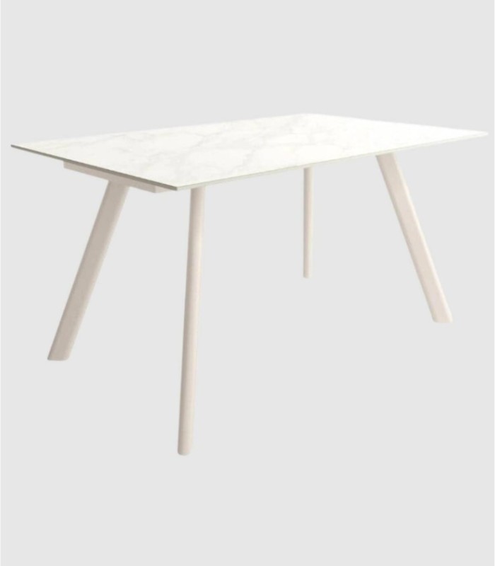 Large Carrara ivory table from Oman