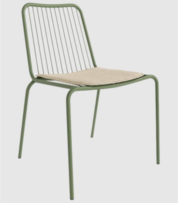 Pack of 4 Aloha chairs in chalk green