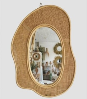 Espejo irregular ratán natural