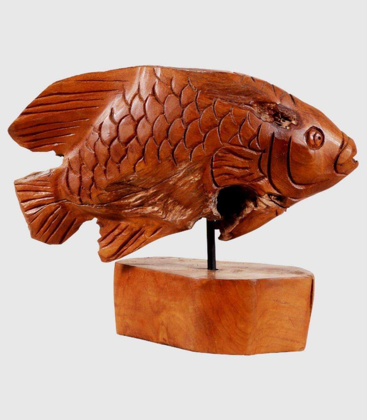 Wooden fish with support
