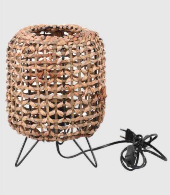 Nessa Metal Lamp